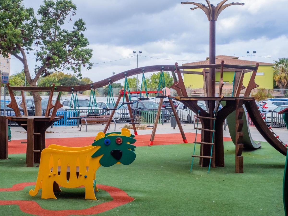 Cubo'S Urban Studio Turisbelen มาลากา ภายนอก รูปภาพ